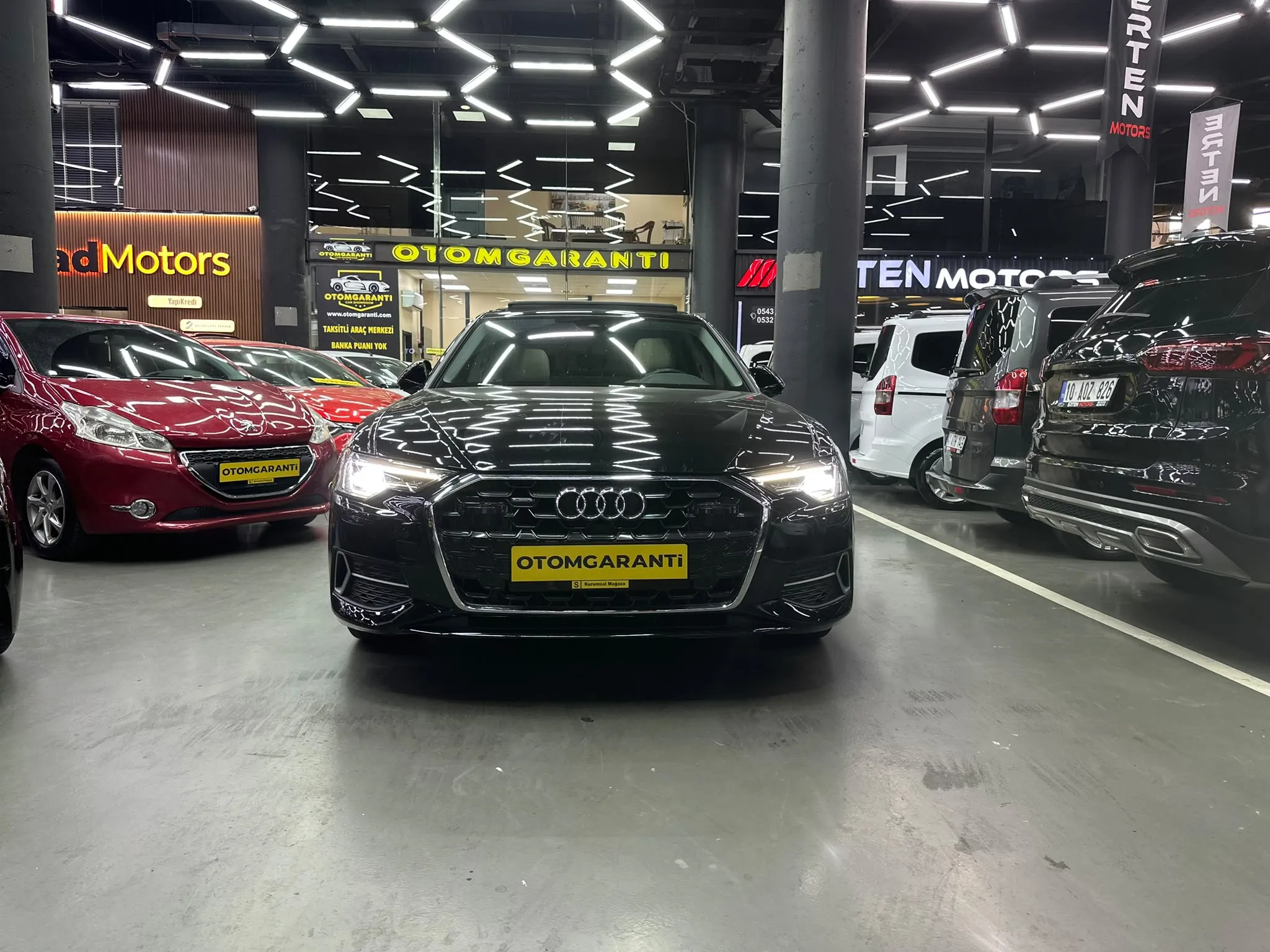 AUDİ A6 EMSALSİZ HATASIZ BOYASIZ  DİZEL HİBRİT 